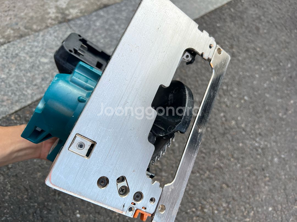 마끼다 원형톱 DHS 475--1