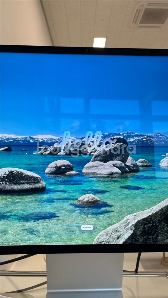 애플 스튜디오 디스플레이, 맥 미니, 매직키보드, 트랙패드, 매직마우스--3