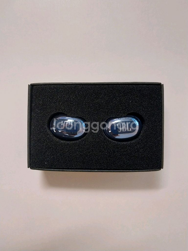 새상품) JBL LIVE FREE 2 무선이어폰 블루투스이어폰 네이비--4