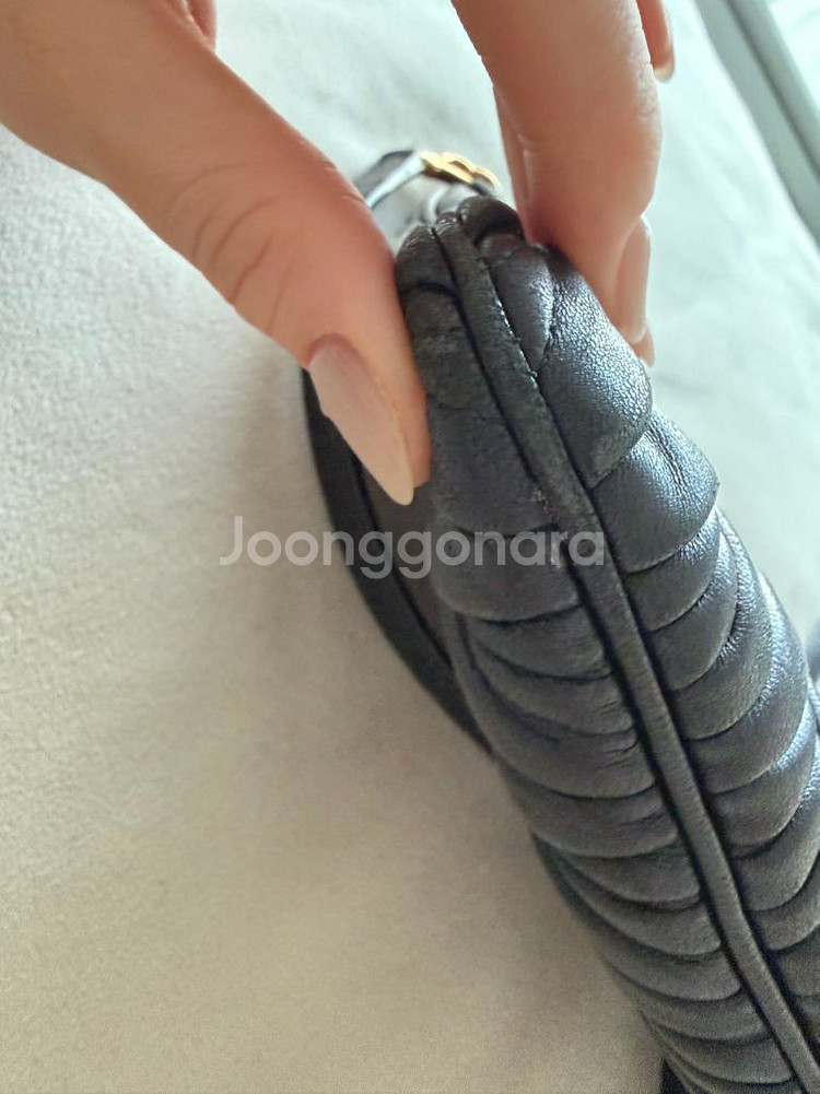 미우미우 마테라쎄 크로스백--6