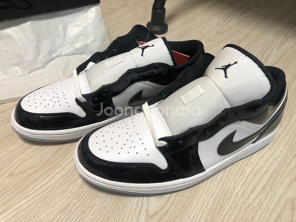에어조던1로우 콩코드 나코탭새제품290--0