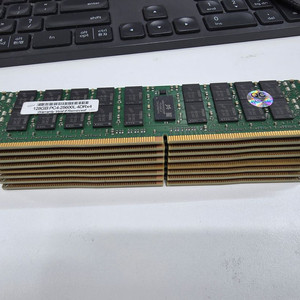 1TB 서버용 RDIMM DDR4 3200MHz 메모리 팝니다 (128MB x 8 = 1TB, PC4-25600L)