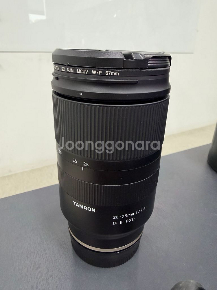 탐론 28-75mm F/2.8 소니 FE 마운트 렌즈--1