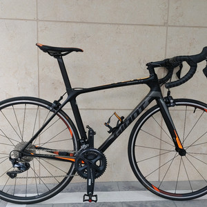 상태S급 19년 자이언트 tcr 어드밴스1 kom 풀 울테그라 카본 로드자전거 m사이즈 팔아요.