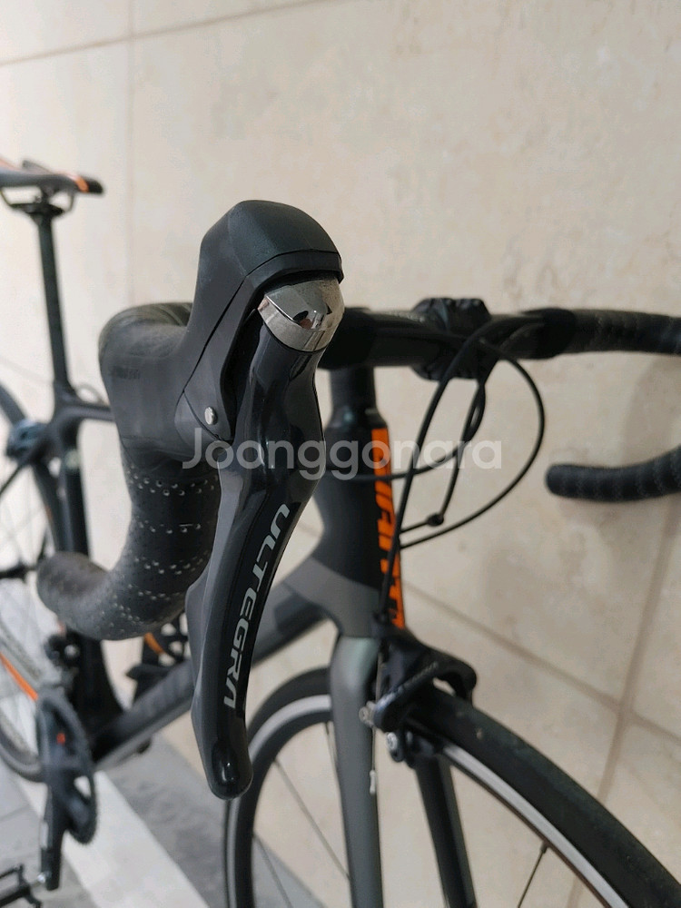 상태S급 19년 자이언트 tcr 어드밴스1 kom 풀 울테그라 카본 로드자전거 m사이즈 팔아요.--5