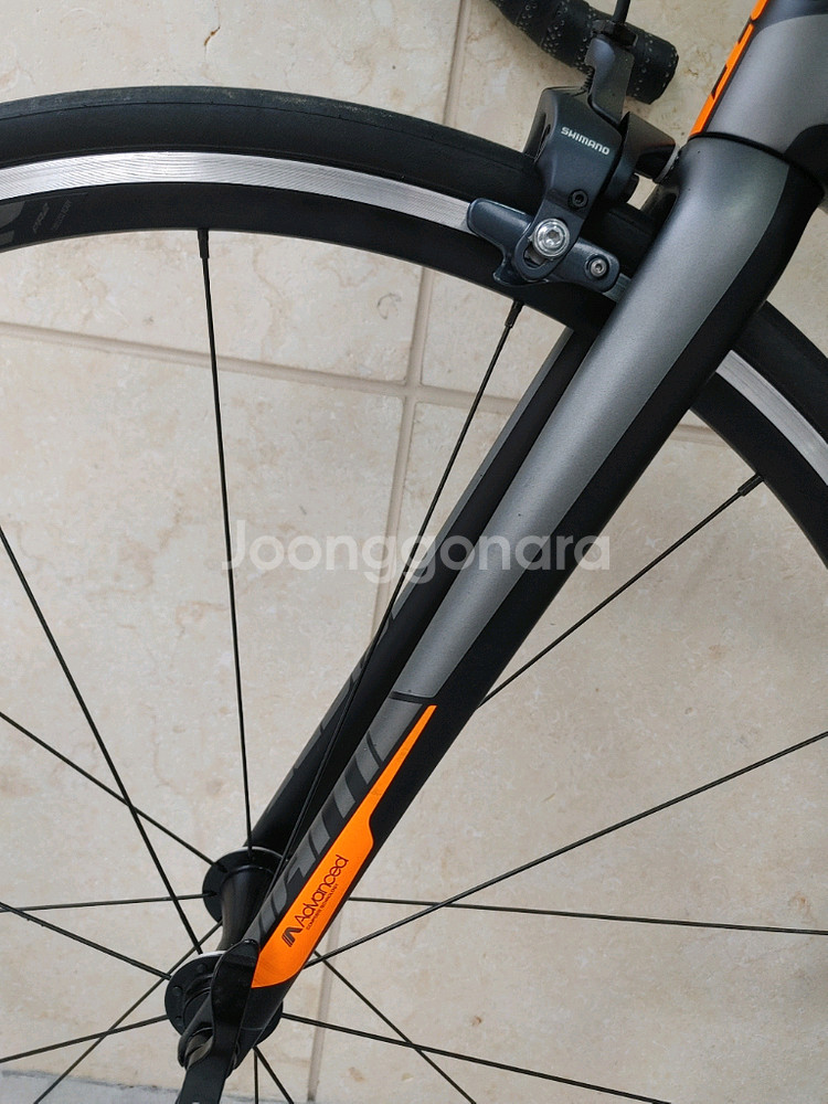 상태S급 19년 자이언트 tcr 어드밴스1 kom 풀 울테그라 카본 로드자전거 m사이즈 팔아요.--7