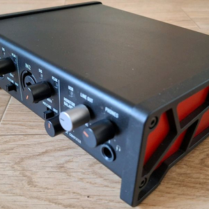 타스캠 US 2X2 HR 오디오 인터페이스