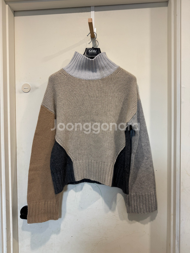 나담 울 캐시미어 배색 터틀넥--1