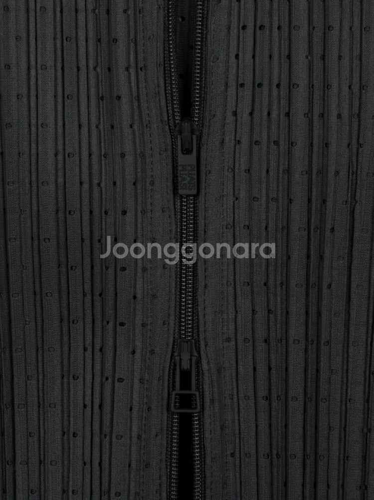 이세이미야케 플리츠플리즈 자켓 스타더스트 자켓 블랙 3사이즈--3