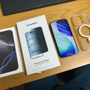 아이폰 16프로 블랙 티타늄 256gb 판매합니다 ~