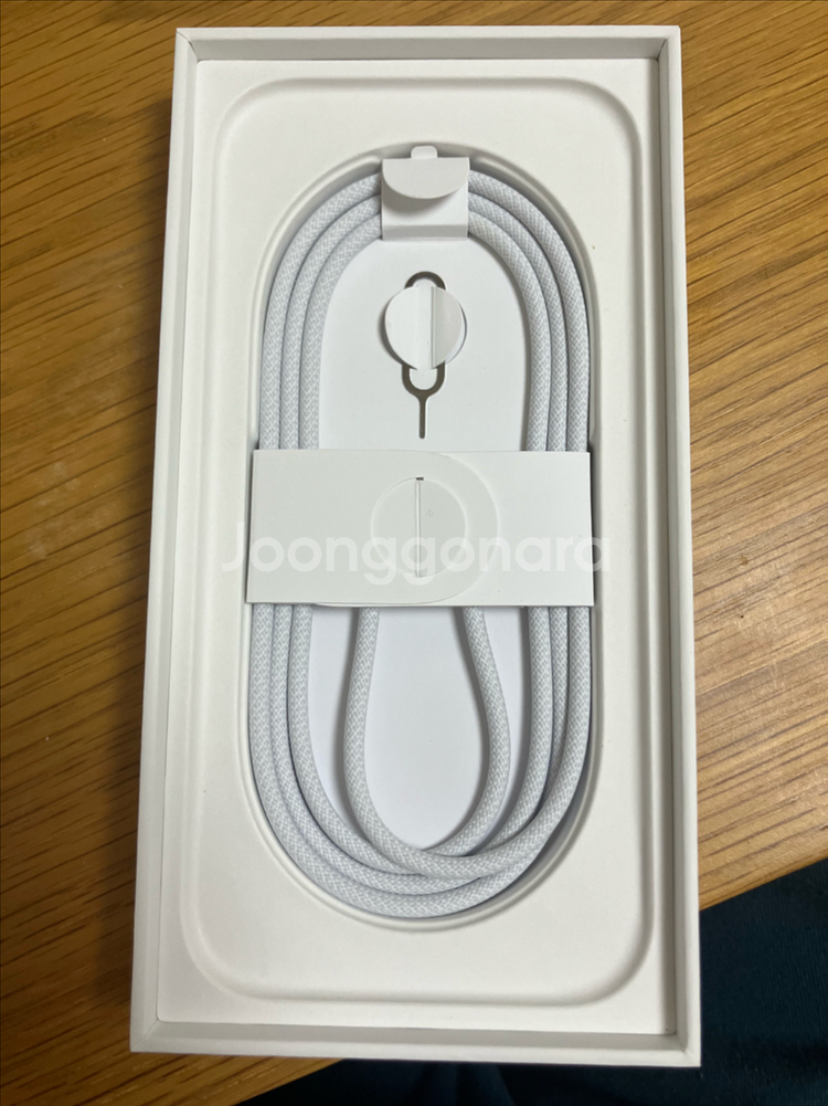 아이폰 16프로 블랙 티타늄 256gb 판매합니다 ~--8