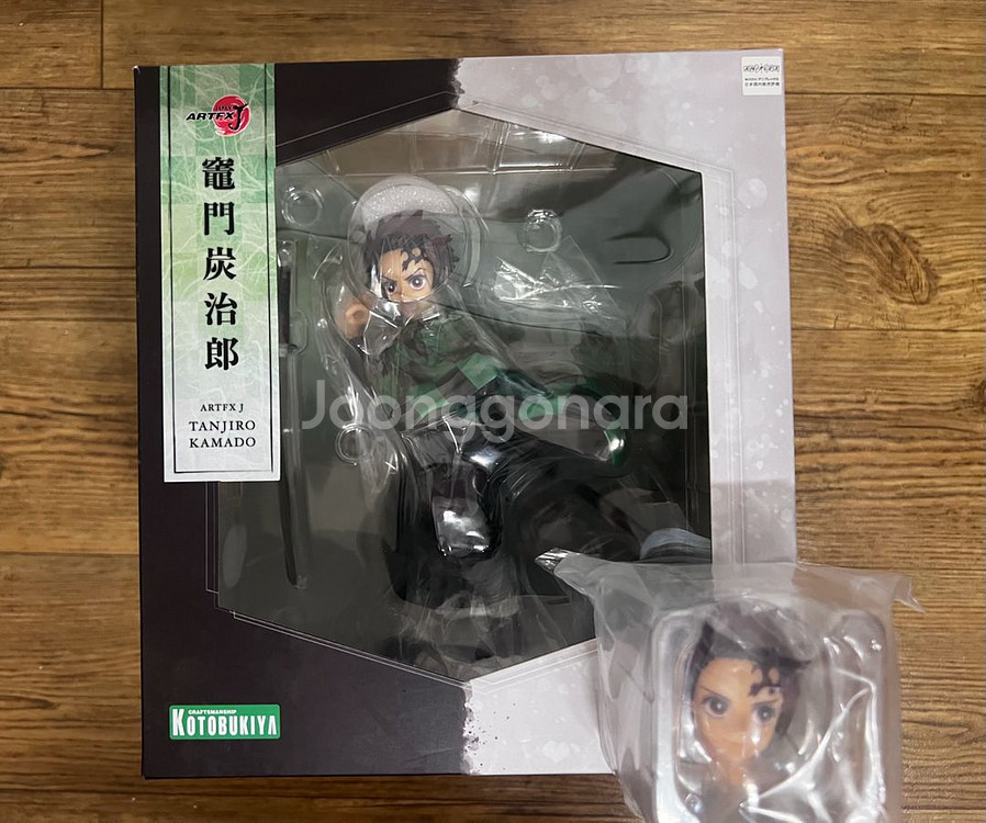 귀멸의 칼날)탄지로 코토부키야 피규어 (특전헤드 포함)--0