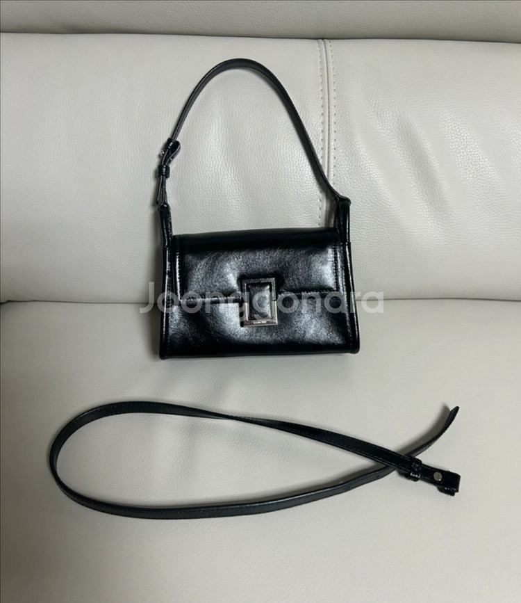 쿠론 가방 팝니다--0