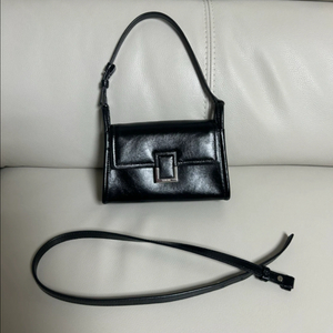 쿠론 가방 팝니다