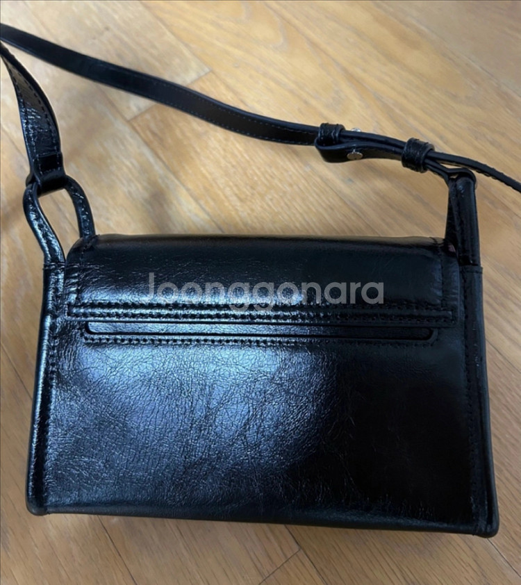 쿠론 가방 팝니다--2