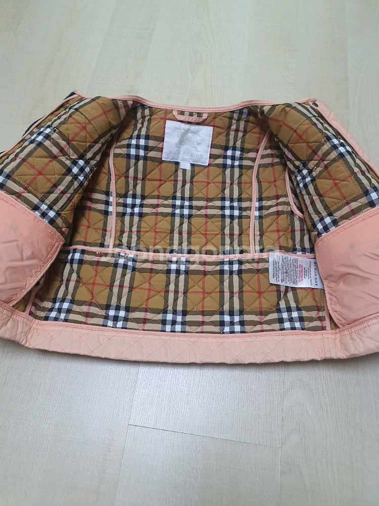 6Y 버버리키즈 누빔 자켓--2