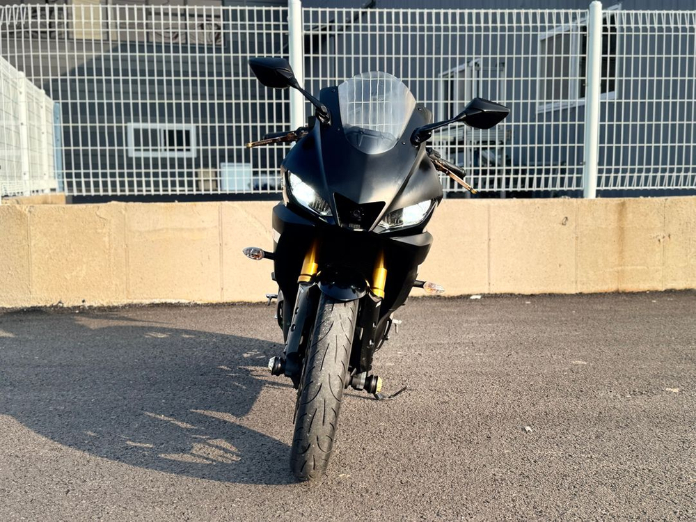 r3 19년식 4만키로 머플러튜닝 깔끔차량 판매합니다 이미지