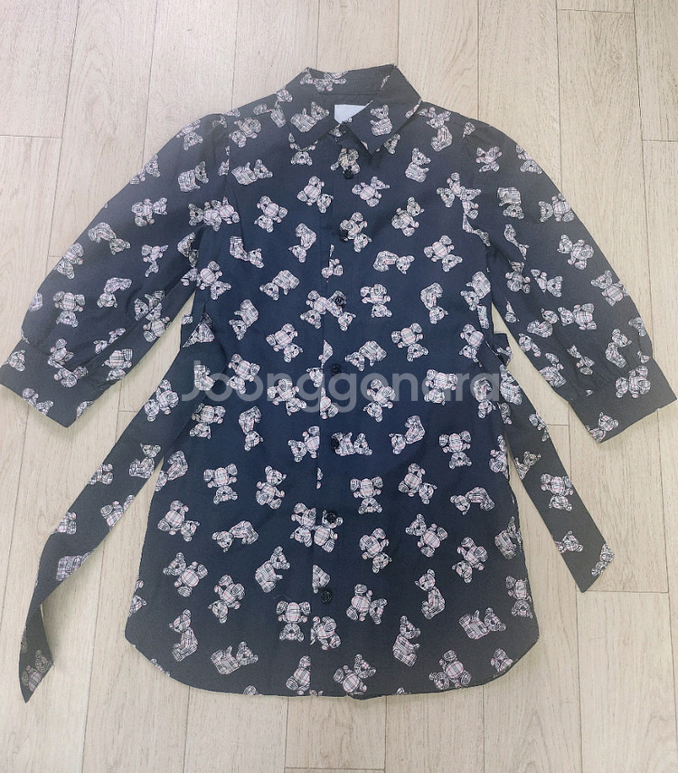 뉴라벨.정품.세트) 버버리키즈4y 가디건과 토마스원피스--6