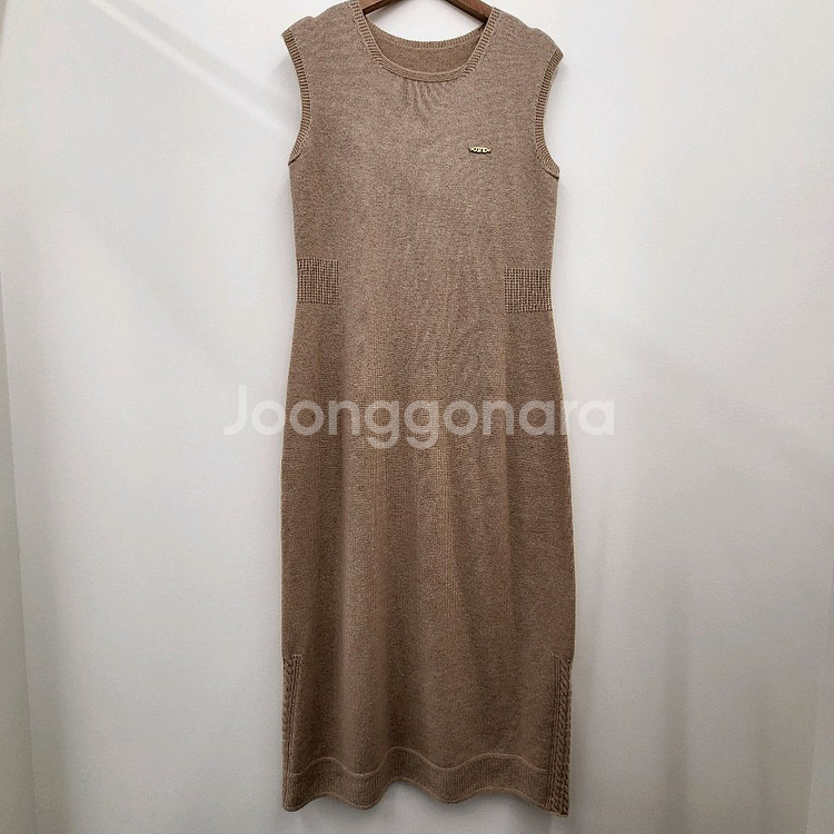 오즈세컨 캐시미어 민소매 원피스--0