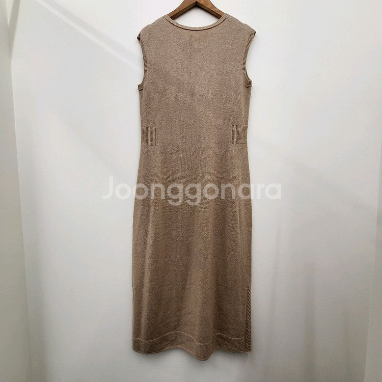 오즈세컨 캐시미어 민소매 원피스--5