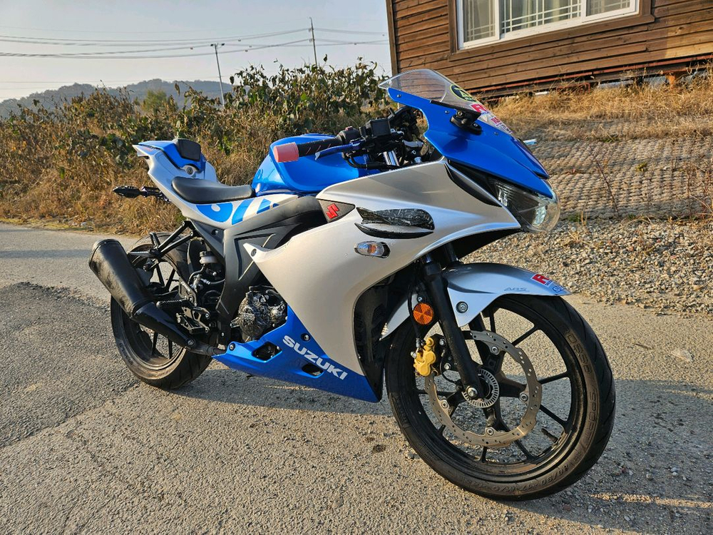 스즈키GSX-R125/21년식/3만키로/210만원/스페셜카울 이미지