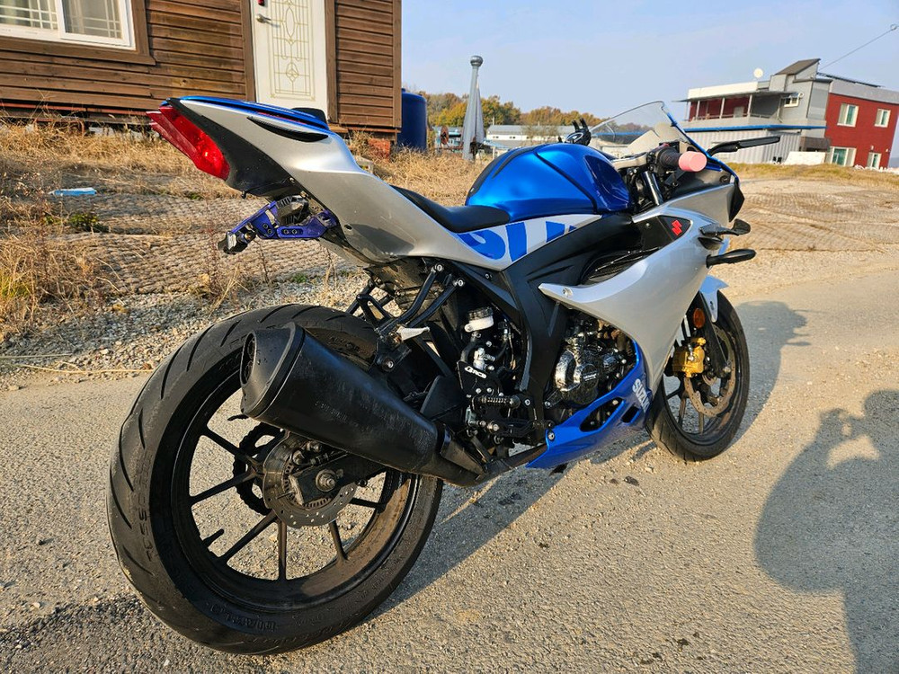 스즈키GSX-R125/21년식/3만키로/210만원/스페셜카울 이미지