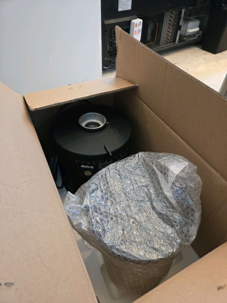 전자동 커피 그라인더 이미지