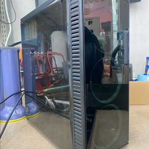 롤 게임용 사무용 컴퓨터. 무료배송