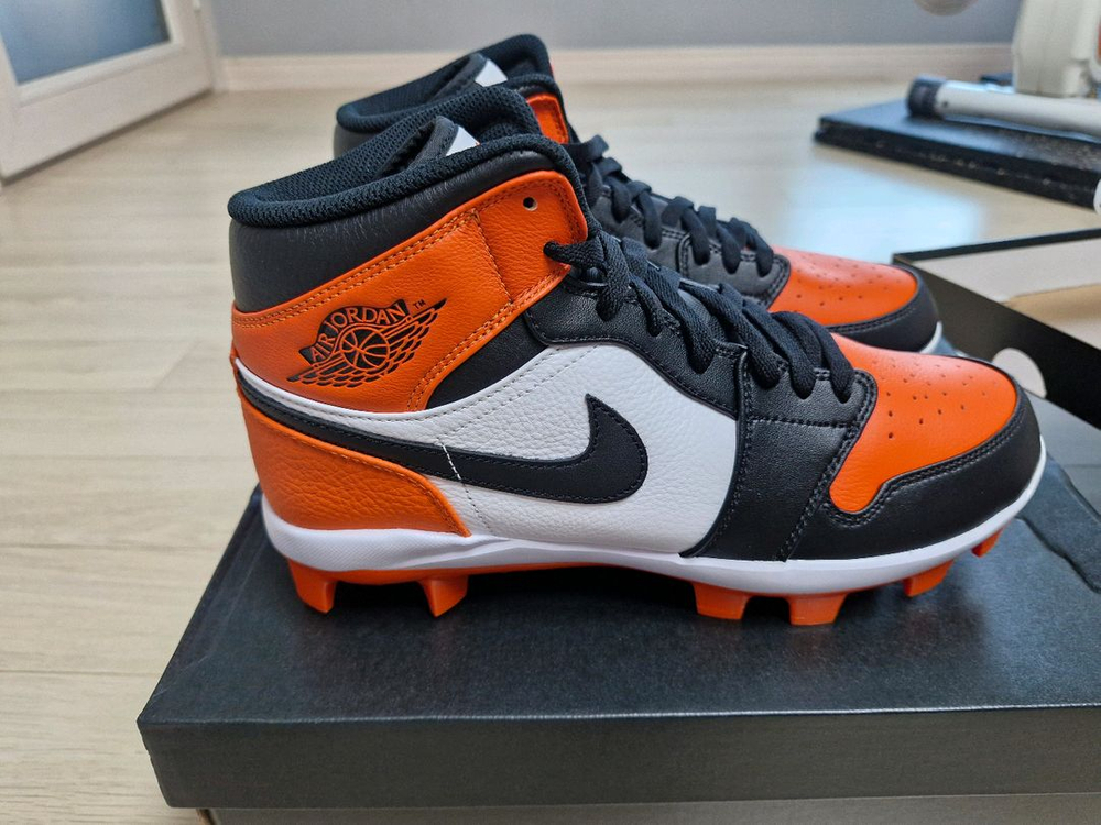 나이키 조던1 레트로 MCS SE 야구화--2