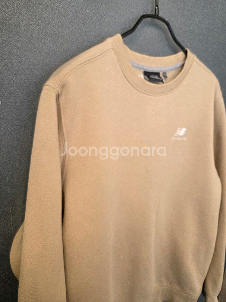 뉴발란스 맨투맨 (기모)--1