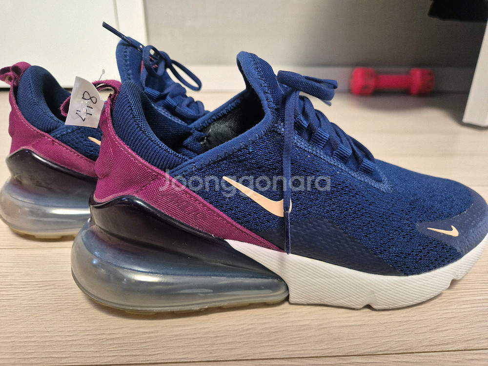 나이키 여성 에어맥스 노스페이스 밀레 뉴발 운동화 팝니다--3