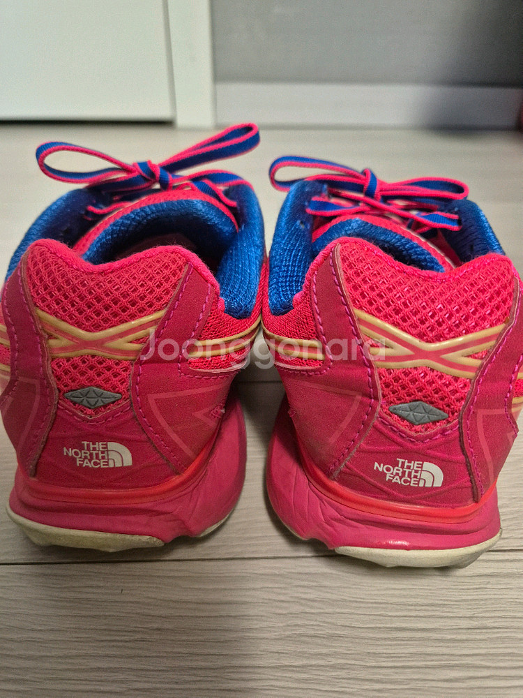 나이키 여성 에어맥스 노스페이스 밀레 뉴발 운동화 팝니다--7