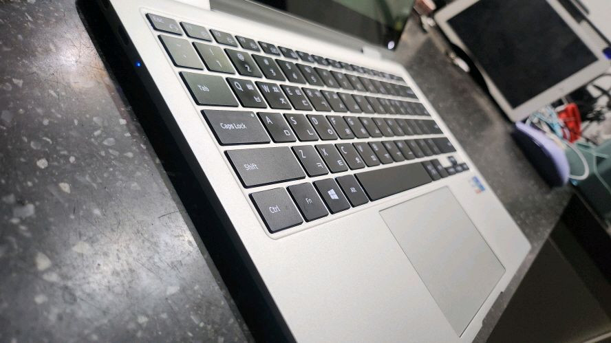 삼성 갤럭시북 프로360/슈퍼 아몰레드/2in1--6