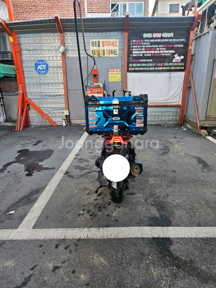 포르자350 24년식 그레이 색상 판매합니다--1