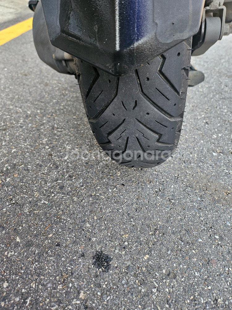 포르자350 24년식 그레이 색상 판매합니다--9