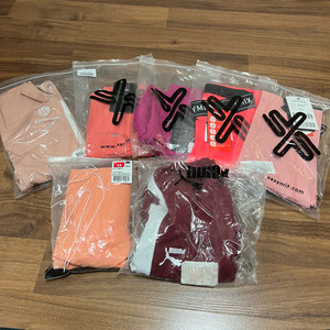 새상품 레깅스(제시믹스,퓨마,카인다미)