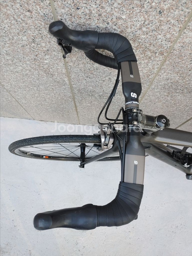 업글 다수 17년 트렉 에몬다 sl6 풀 울테그라 카본 로드자전거 52사이즈 팝니다.--8