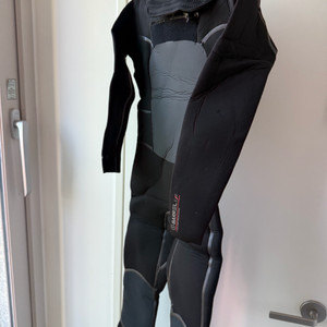 바렐 서핑 스쿠버다이빙 프리다이빙 네오프렌 웻슈트 M사이즈