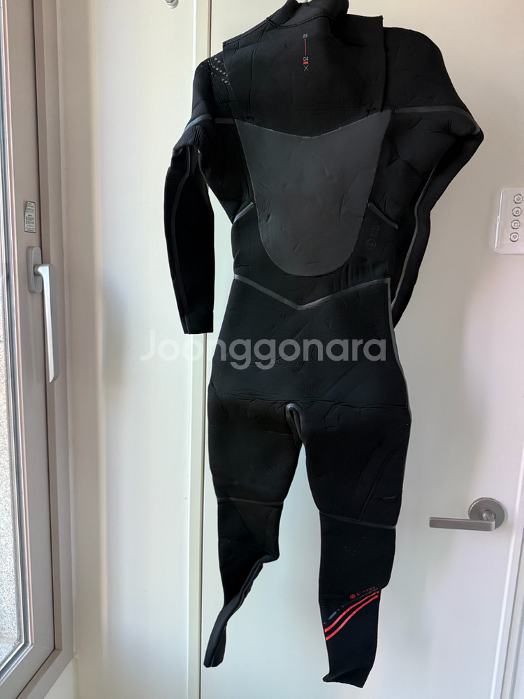 바렐 서핑 스쿠버다이빙 프리다이빙 네오프렌 웻슈트 M사이즈--1