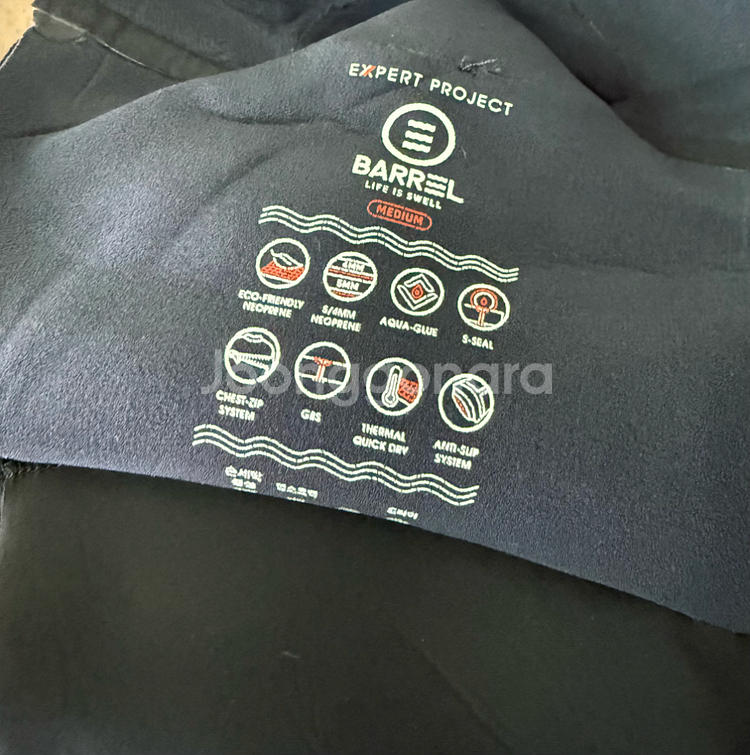 바렐 서핑 스쿠버다이빙 프리다이빙 네오프렌 웻슈트 M사이즈--2