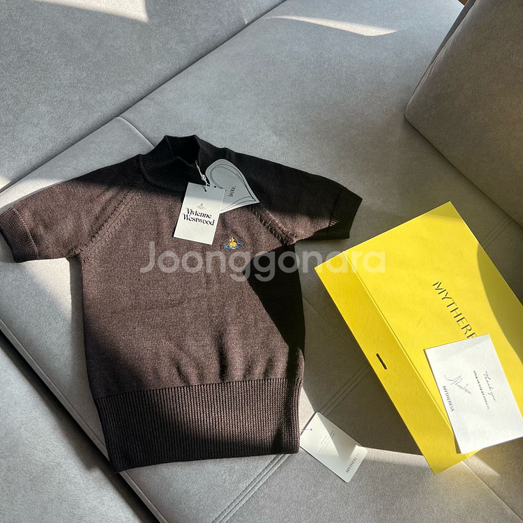 비비안웨스트우드 베아 터틀넥 메리노울 반팔 니트--0