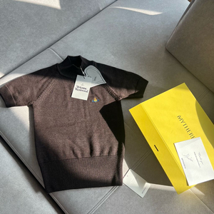 비비안웨스트우드 베아 터틀넥 메리노울 반팔 니트