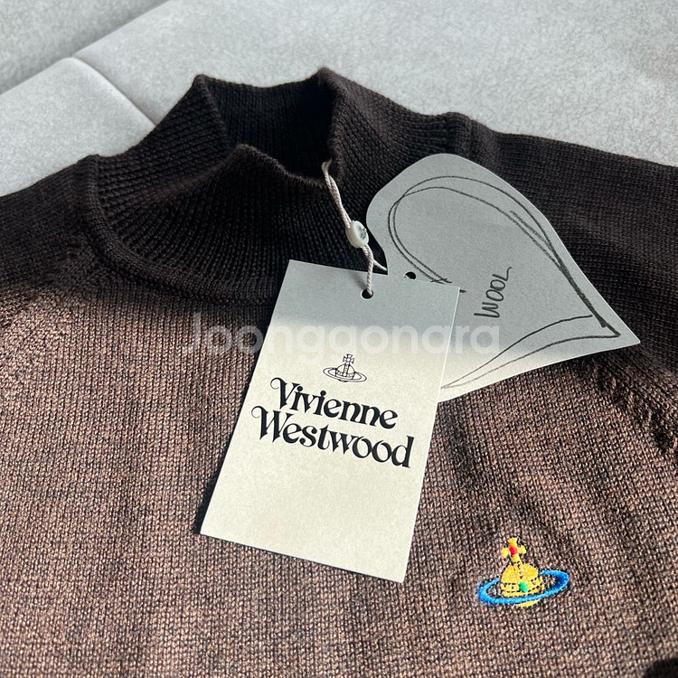 비비안웨스트우드 베아 터틀넥 메리노울 반팔 니트--3