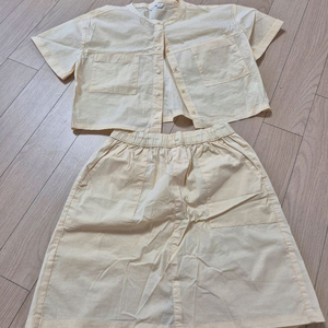 탑텐 여아160투피스(치마바지)