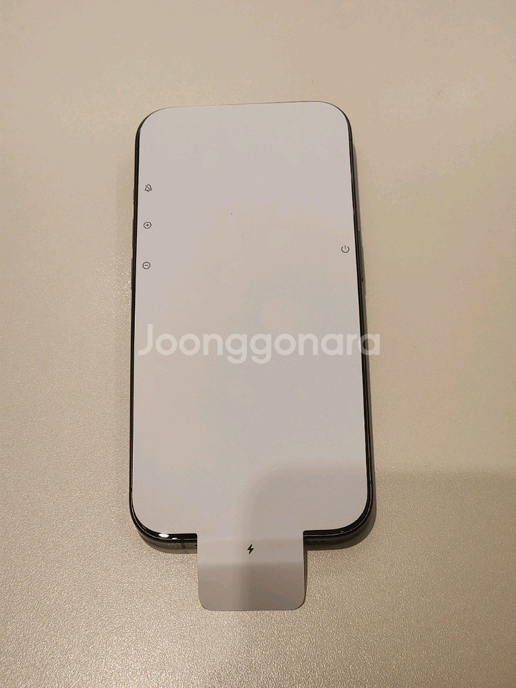 아이폰15프로 256GB 블랙티타늄 리퍼 후 미사용--0