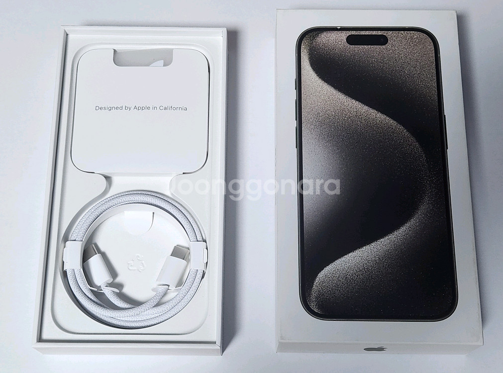 아이폰15프로 256GB 블랙티타늄 리퍼 후 미사용--2