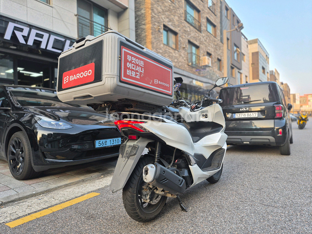 혼다 PCX125ABS 21년 2.5만km 배달셋팅차량--3