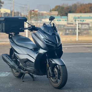 존테스 350d 24년식 5만키로 깔끔한차량 판매합니다