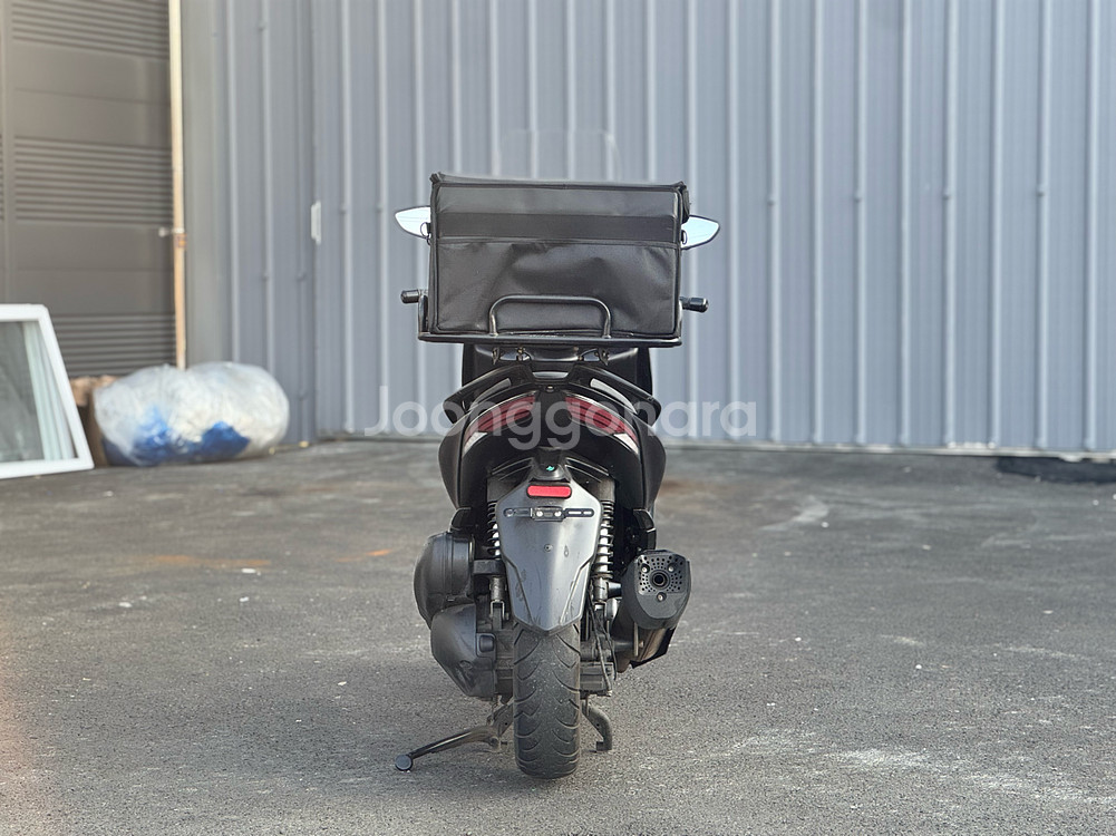 존테스 350d 24년식 5만키로 깔끔한차량 판매합니다--5