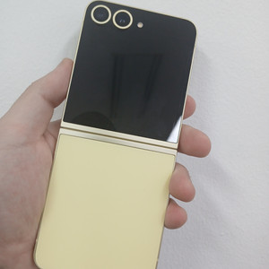 갤럭시Z플립6 256GB 팝니다!![37만]